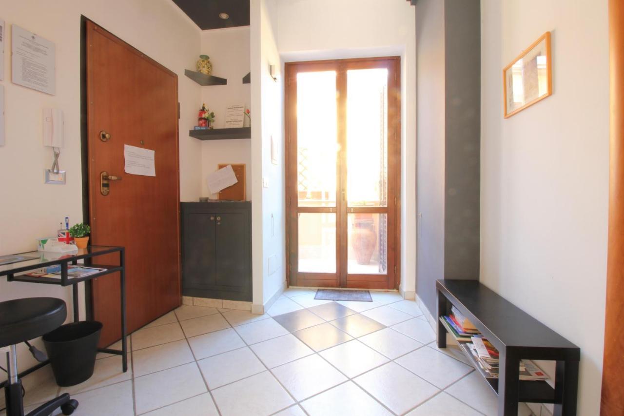 Apartment Domus Schiavuzzo Palermo Bagian luar foto