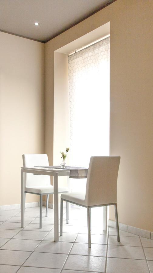 Apartment Domus Schiavuzzo Palermo Bagian luar foto