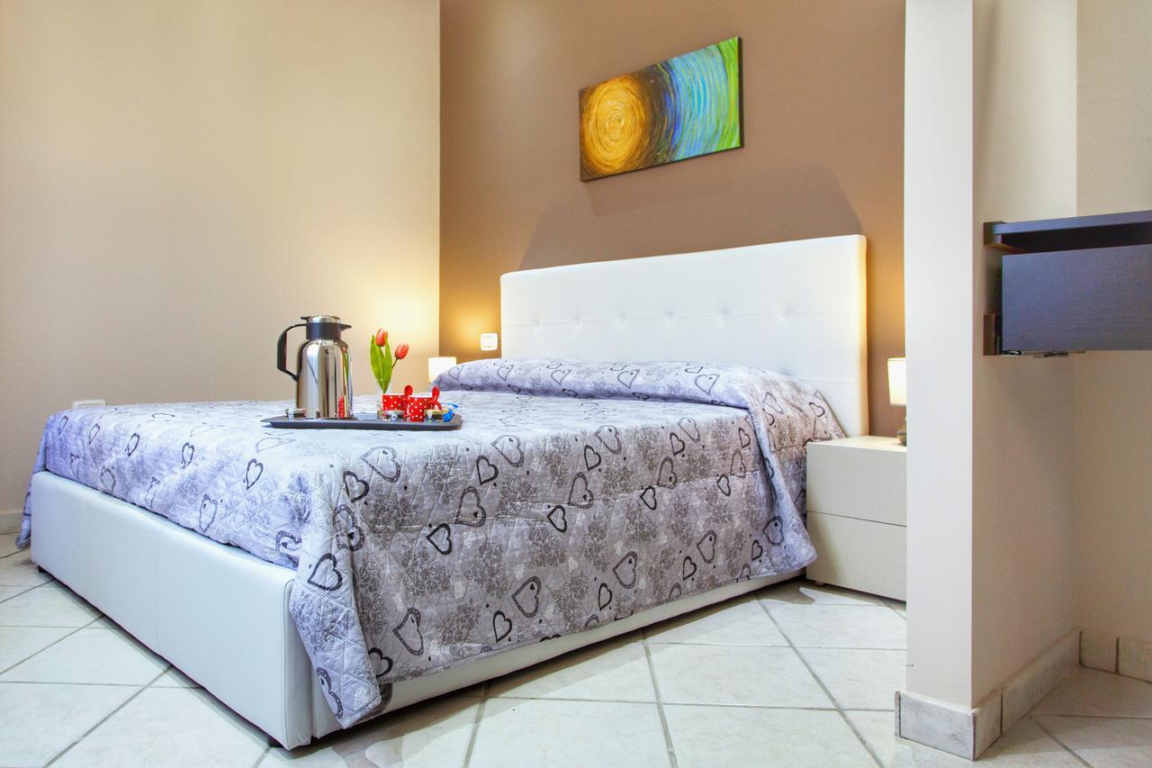 Apartment Domus Schiavuzzo Palermo Bagian luar foto