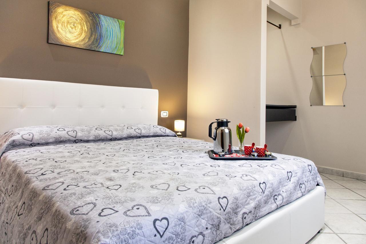 Apartment Domus Schiavuzzo Palermo Bagian luar foto