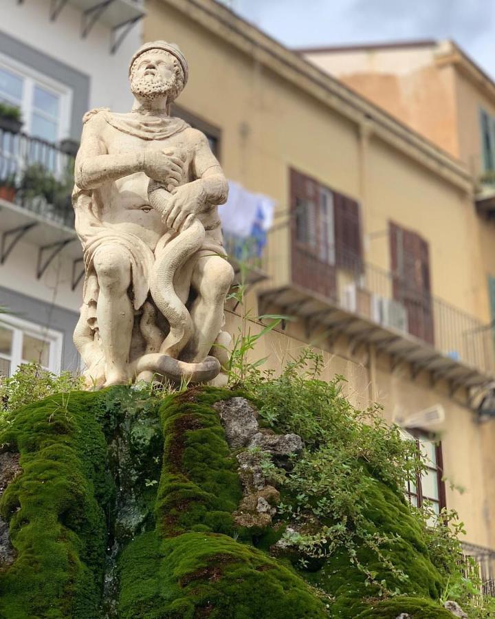 Apartment Domus Schiavuzzo Palermo Bagian luar foto
